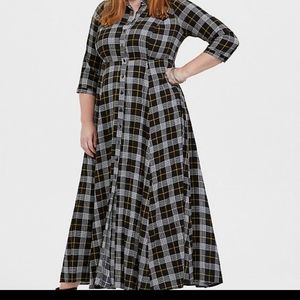 BLACK PLAID CHALLIS BUTTON FRONT MAXI SHIRT DRESS